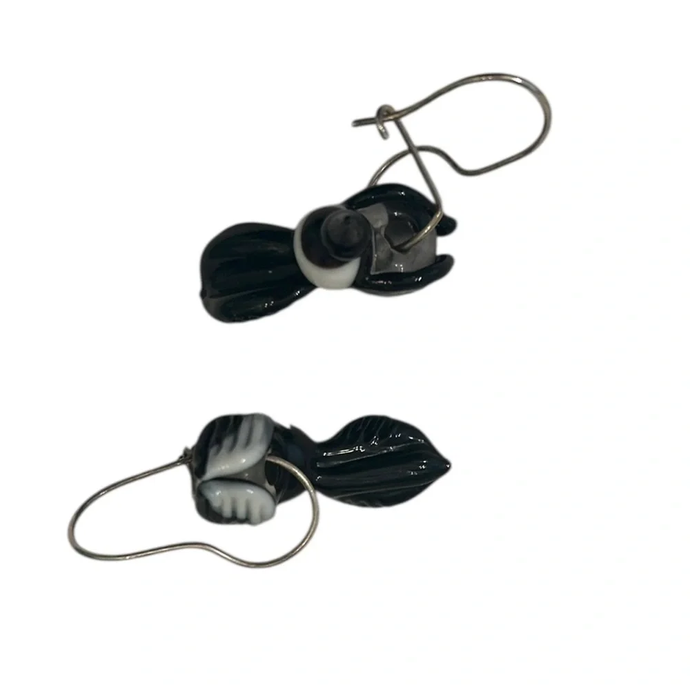 Artisan handmade Black & White glass Bird pierced Earrings